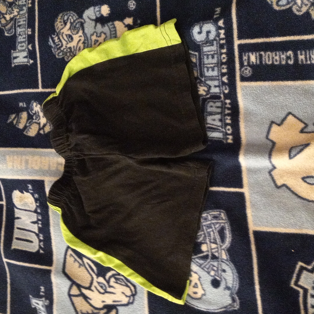 Boys 2T shorts